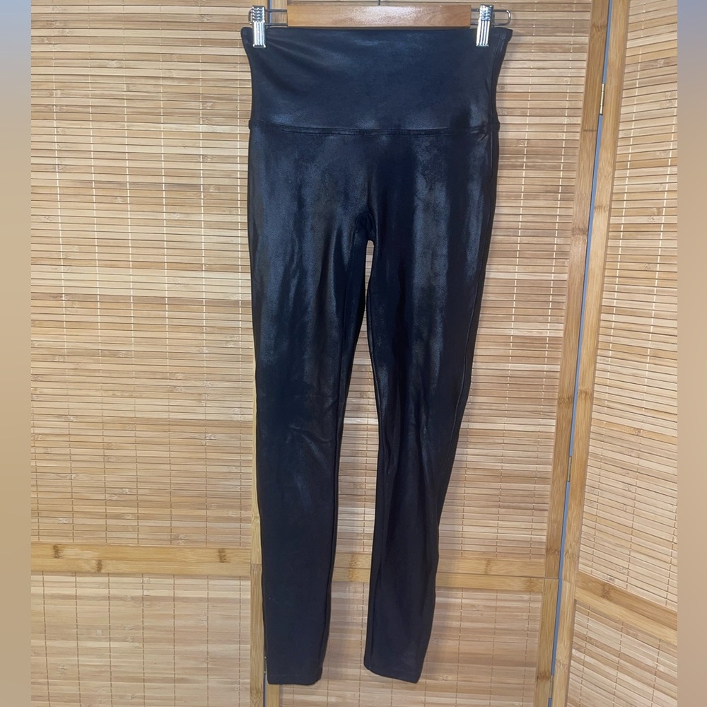 Spanx black faux leather leggings pants woman’s size Large